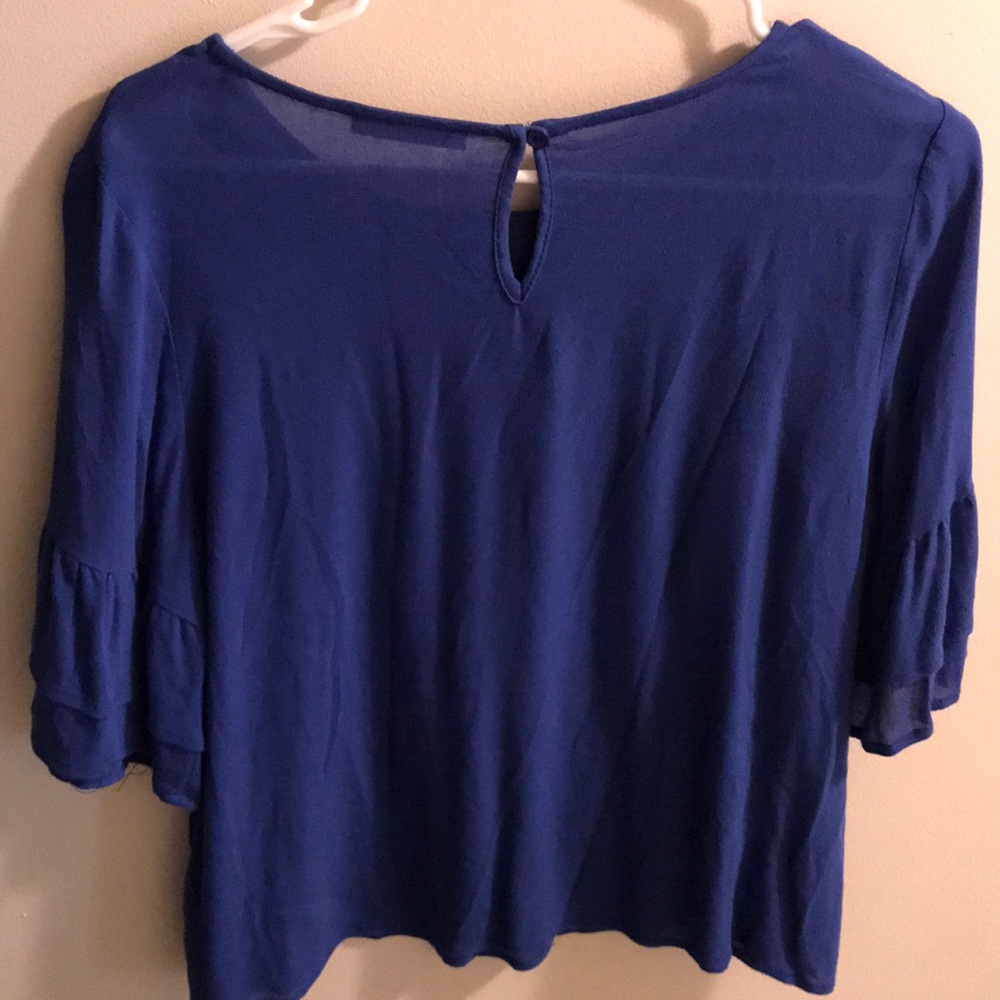 Ruffle Blue - Picture 2 of 4